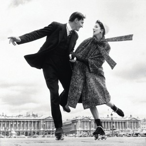 Suzy Parker with Robin Tattersall, dress by Dior, Place de la Concorde, Paris, August 1956
